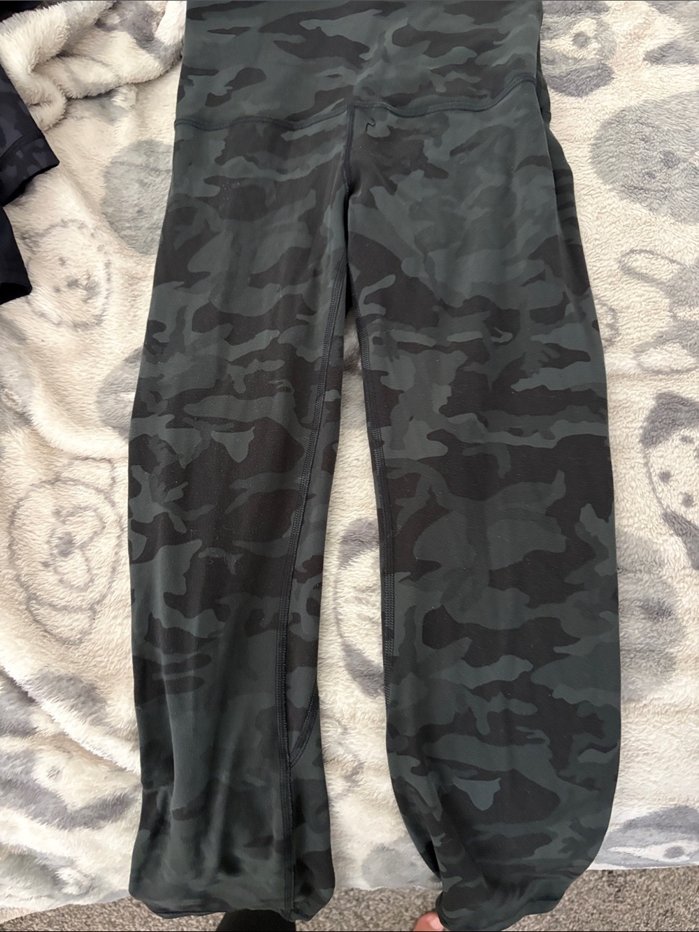 lululemon athletica Kids Camo Leggings in Olive and Black